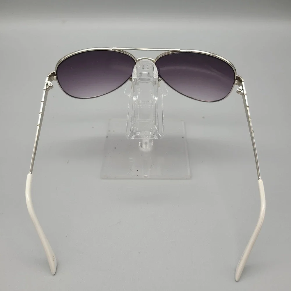 Elle aviator sunglasses